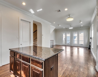 2309 Hadley Street - Photo Thumbnail 10