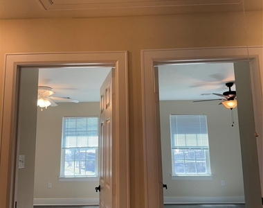 8522 Viterbo Road - Photo Thumbnail 4