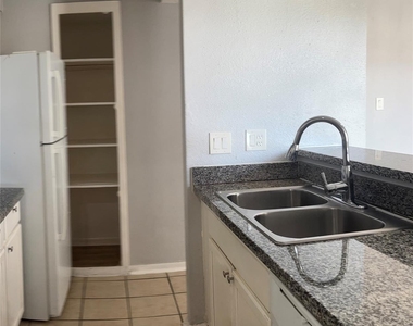 260 El Dorado Boulevard - Photo Thumbnail 12