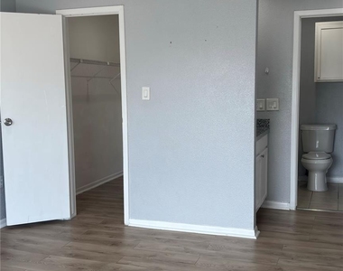 260 El Dorado Boulevard - Photo Thumbnail 17