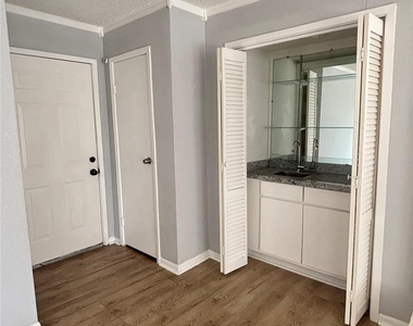 260 El Dorado Boulevard - Photo Thumbnail 2