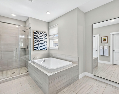 1423 Biondo Way - Photo Thumbnail 35