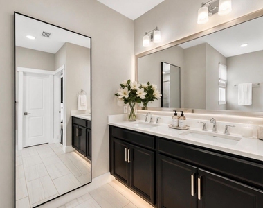 1423 Biondo Way - Photo Thumbnail 15
