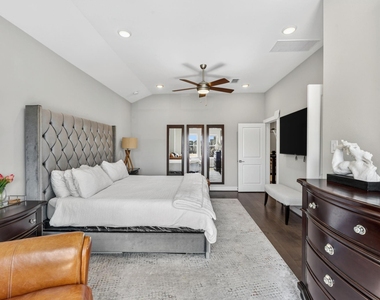 1423 Biondo Way - Photo Thumbnail 33