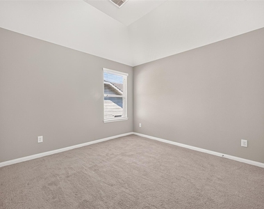 25710 Owl Landing Lane - Photo Thumbnail 18