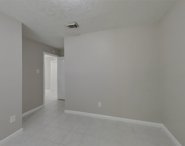 3446 Edgecreek Drive - Photo Thumbnail 11