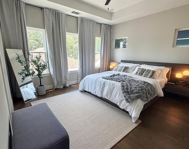 4214 Mckinney Street - Photo Thumbnail 8