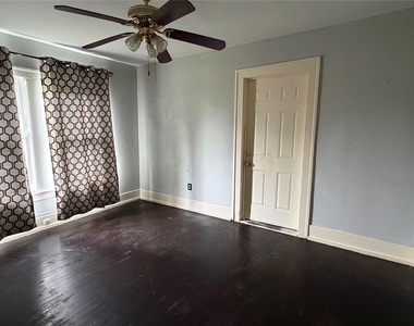 4017 Baden Street - Photo Thumbnail 4