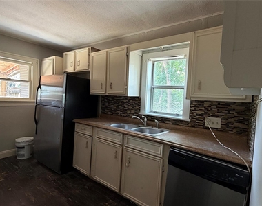 4017 Baden Street - Photo Thumbnail 12