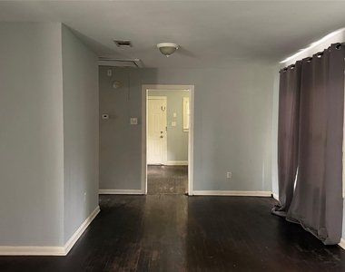 4017 Baden Street - Photo Thumbnail 5