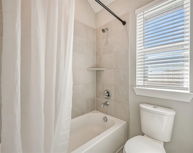 2641 Summer Indigo Trail - Photo Thumbnail 39