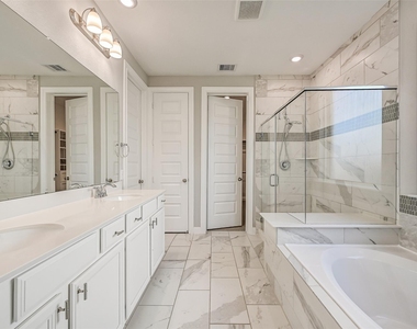 2641 Summer Indigo Trail - Photo Thumbnail 24
