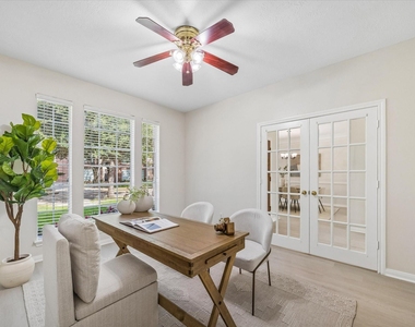 1515 Brazos Gate Drive - Photo Thumbnail 3