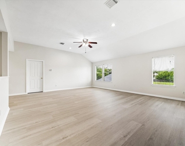 1515 Brazos Gate Drive - Photo Thumbnail 18