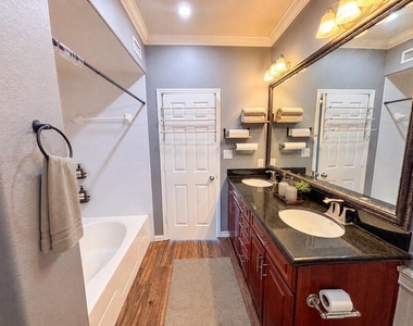 9200 Westheimer Road - Photo Thumbnail 16