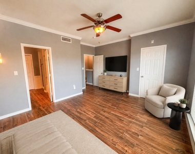 9200 Westheimer Road - Photo Thumbnail 13