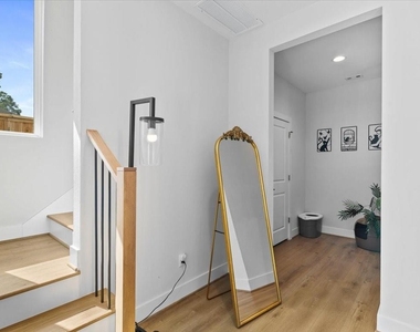 530 Janisch Road - Photo Thumbnail 21