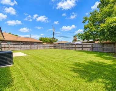 3205 Hays Street - Photo Thumbnail 39