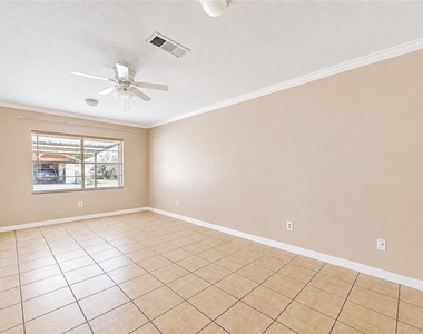 3205 Hays Street - Photo Thumbnail 12