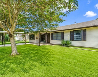 3205 Hays Street - Photo Thumbnail 5