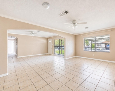 3205 Hays Street - Photo Thumbnail 13