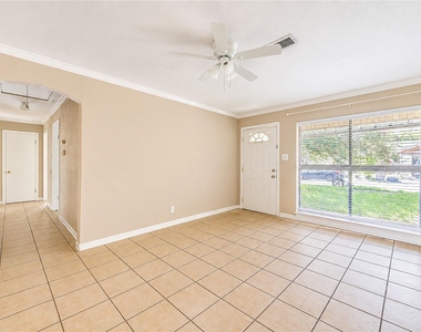 3205 Hays Street - Photo Thumbnail 10
