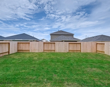 21450 Holly Heights Road - Photo Thumbnail 28