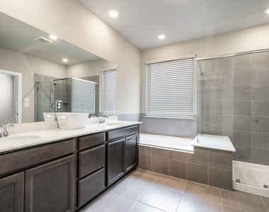 8209 Rising Stream Drive - Photo Thumbnail 26