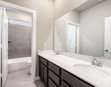 8209 Rising Stream Drive - Photo Thumbnail 29