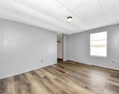 14009 Rustic Lane - Photo Thumbnail 31