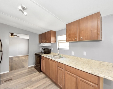 14009 Rustic Lane - Photo Thumbnail 12
