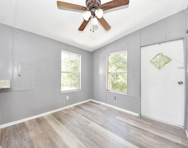 14009 Rustic Lane - Photo Thumbnail 17