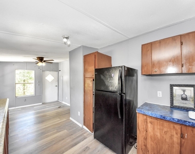 14009 Rustic Lane - Photo Thumbnail 8