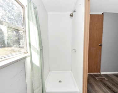 14009 Rustic Lane - Photo Thumbnail 18
