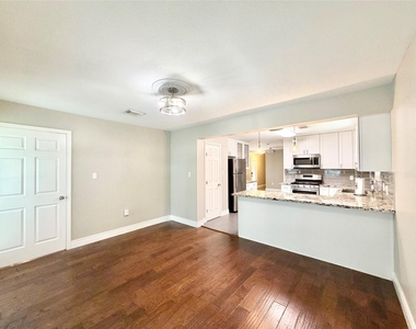 15126 Turkey Creek Drive - Photo Thumbnail 26