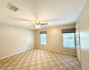 15126 Turkey Creek Drive - Photo Thumbnail 22
