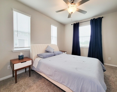 1510 Lakeline Oak Drive - Photo Thumbnail 29