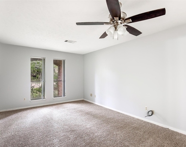 2130 Lake Hills Drive - Photo Thumbnail 20