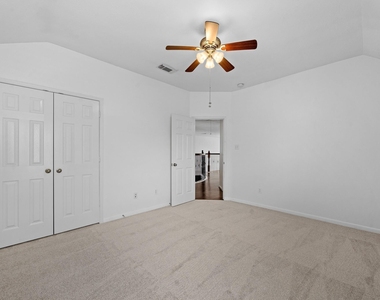 9422 Shelbourne Meadows Drive - Photo Thumbnail 36