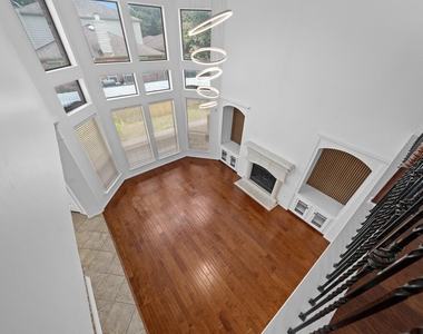 9422 Shelbourne Meadows Drive - Photo Thumbnail 27