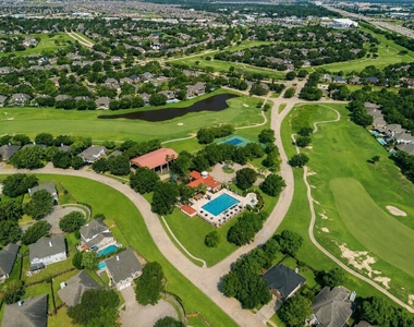 9422 Shelbourne Meadows Drive - Photo Thumbnail 42
