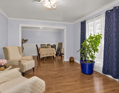 15010 Falling Creek Drive - Photo Thumbnail 9