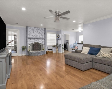15010 Falling Creek Drive - Photo Thumbnail 12