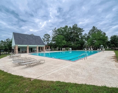 21029 Crinet Sq St - Photo Thumbnail 45