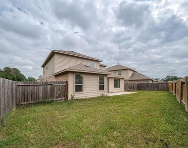 21029 Crinet Sq St - Photo Thumbnail 41