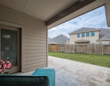 21029 Crinet Sq St - Photo Thumbnail 40
