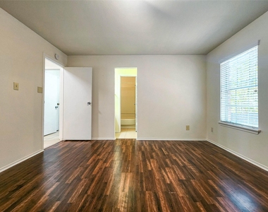 2 Redberry Court - Photo Thumbnail 14