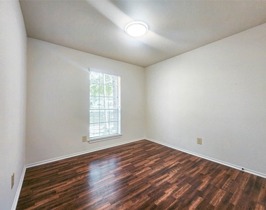 2 Redberry Court - Photo Thumbnail 18