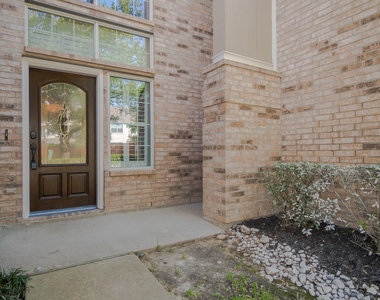 16031 Cassandra Park Street - Photo Thumbnail 31