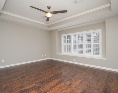 16031 Cassandra Park Street - Photo Thumbnail 21
